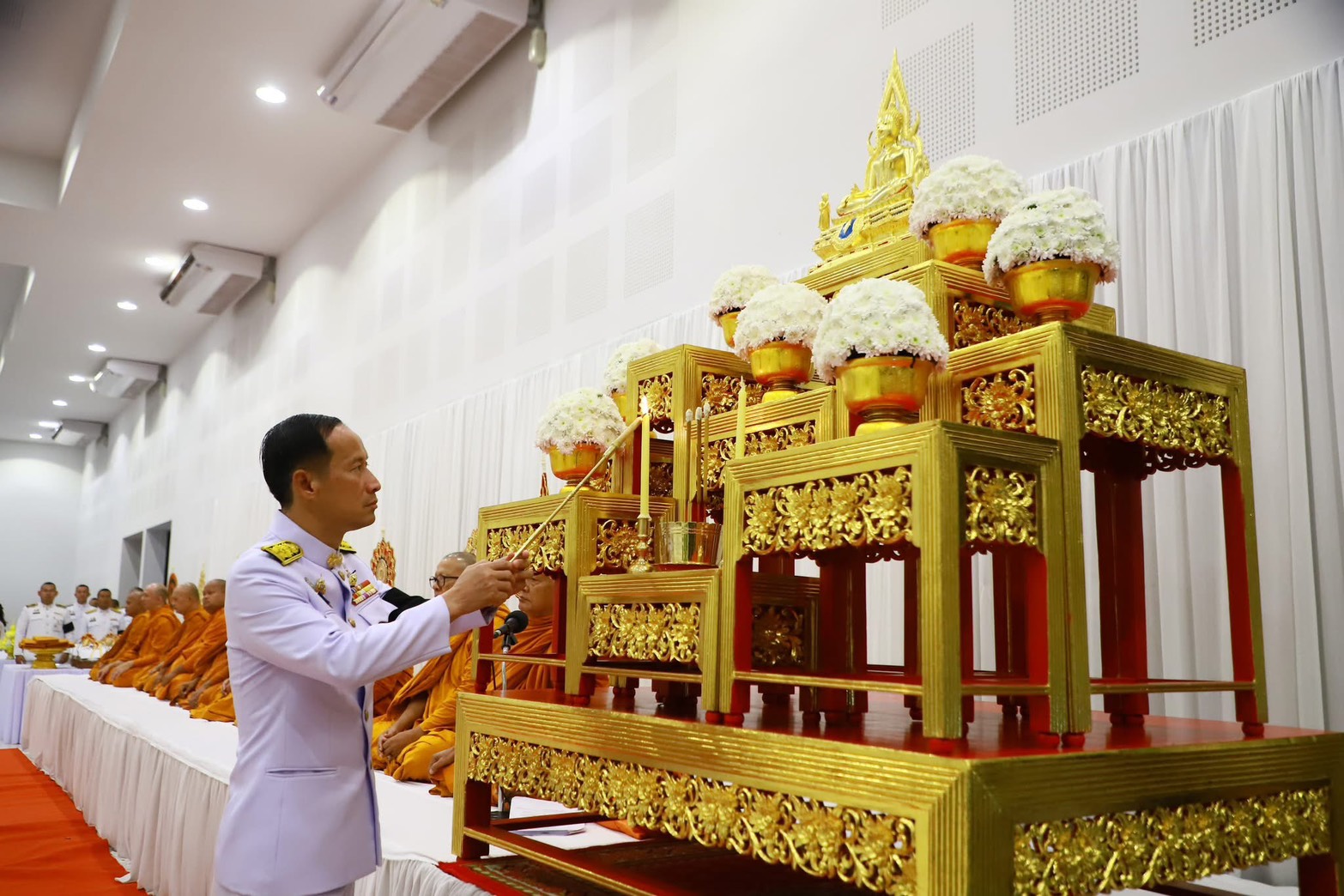 title - ส.ป.ก.ตรัง ร่วมประกอบพิธีถวายเครื่องราชสักการะเนื่องในวันพระบาทสมเด็จพระพุทธยอดฟ้าจุฬาโลกมหาราช และวันที่ระลึกมหาจักรีบรมราชวงศ์ ๖ เมษายน ๒๕๖๙